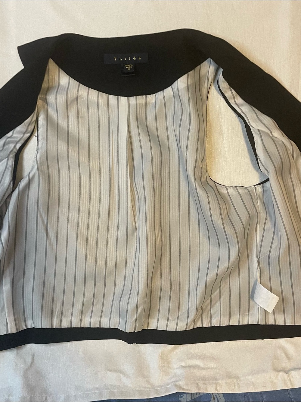 Classic Black Tailored Button-Front Bodysuit Vest - Picture 7 of 9